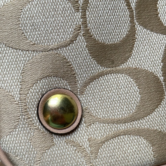 Coach D1453-F28501 Signature C Stripe Drawstring Carryall Tote - Picture 4 of 15